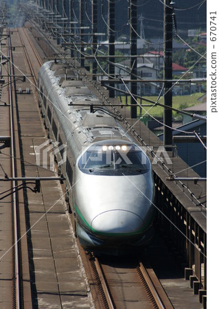  Yamagata Shinkansen 400系列Tsubasa 670741