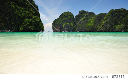 在披披島上的海灘 在披披島上的海灘 672815