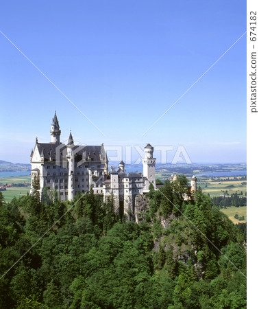 Neuschwanstein Castle 674182