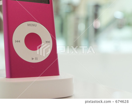 ipod, indoor, pastel color 674628