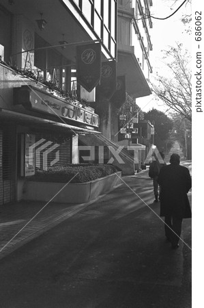 Harajuku / Omotesando Jingumae 4 - chome Showa 52 686062