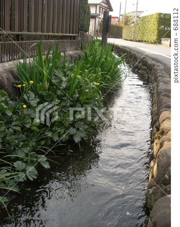 小溪 神奈川縣 水面 688112