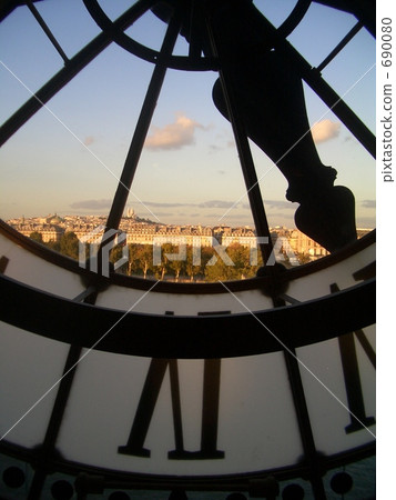PARIS Musée d'Orsay Townscape viewed from the gaps of the clock PARIS Musée d'Orsay Townscape viewed from the gaps of the clock 690080