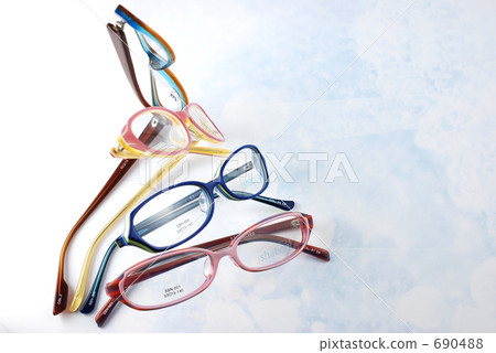Glasses 690488