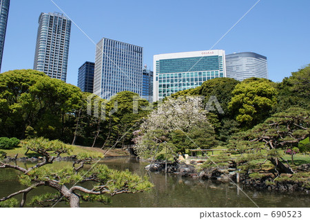 Building group seen from Hamarikyu ④ Building group seen from Hamarikyu ④ 690523