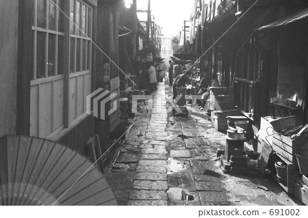 雨中的長谷（3） 691002