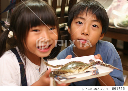 螃蟹和兄弟 691726