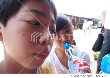 Summer and Ramune Summer and Ramune 691752