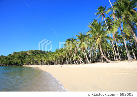 海灘度假村 692003