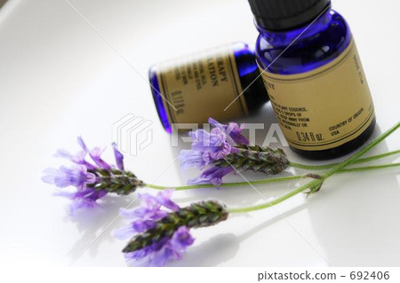 Aromatherapy Aromatherapy 692406