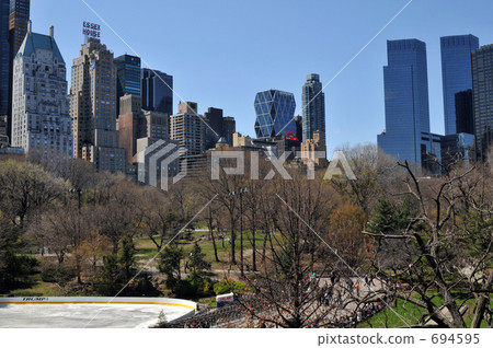 Spring Central Park South 694595