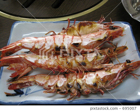 Salt-grilled shrimp Salt-grilled shrimp 695007