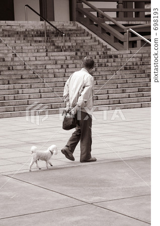 Old man and dog Old man and dog 698193