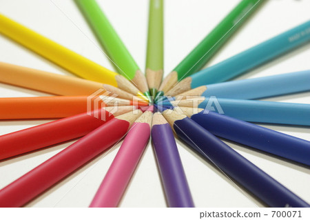 Colored pencil Colored pencil 700071
