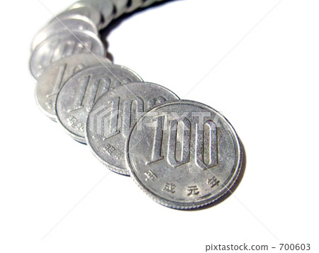 One hundred yen coin 700603