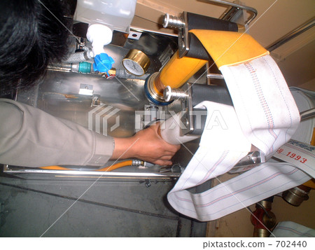 連續進料軟管壓力測試 702440