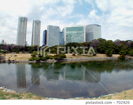 Borrowed landscape ~ From Hamarikyu ~ 702920