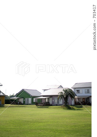 Calm morning cottage 703417