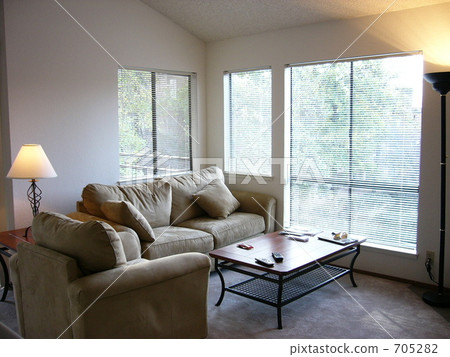 California apartment 705282