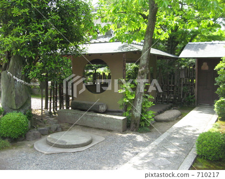 hermitage, monastery, daruma shrine 710217