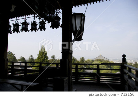 A view from World Heritage Todaiji Temple 712156
