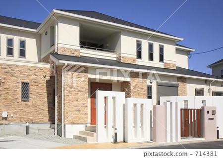 一幢房子 一幢房子 714381