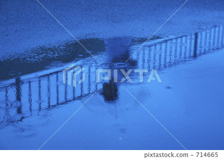 人們在水坑里 714665
