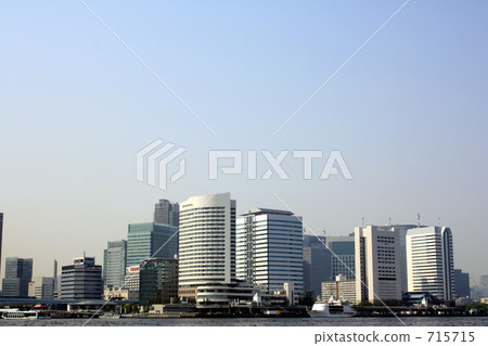 Maritime city Maritime city 715715