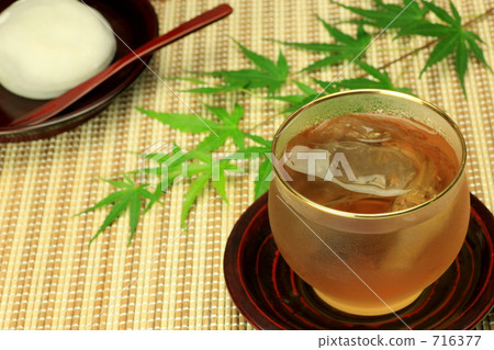 Cold barley tea 716377
