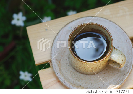 外面的咖啡 外面的咖啡 717271