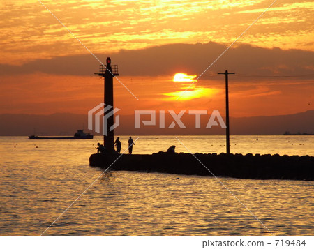 Sunset on the Utsumi coast Sunset on the Utsumi coast 719484