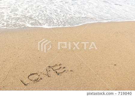 LOVE of the beach LOVE of the beach 719840