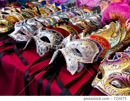 masquerade ball 720075