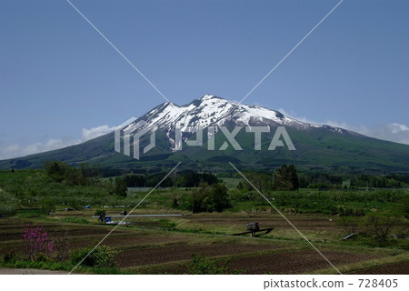 Iwakiyama in May Iwakiyama in May 728405