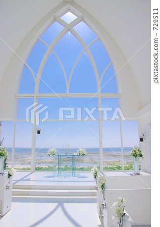 Chapel with sea view 729511
