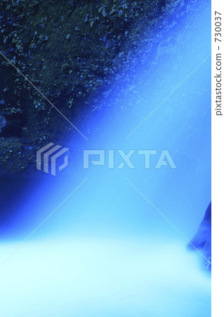 Water flow 730037