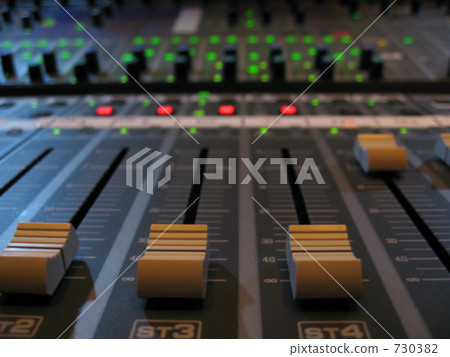 費德 費德 730382