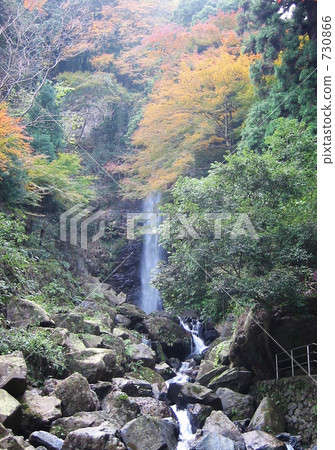 Yoro no Waterfall 730866