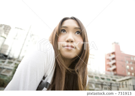 she, twenty, Young female 731913