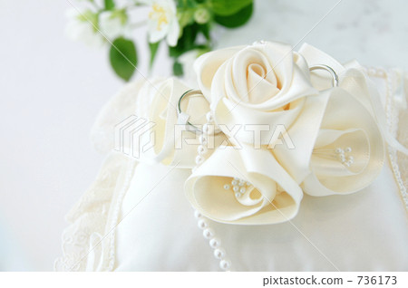婚戒 戒枕 戒指 736173