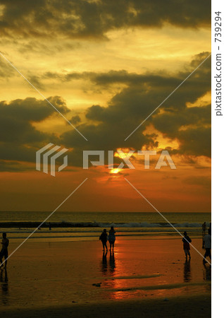 巴厘島 庫塔海灘 夕陽 739294