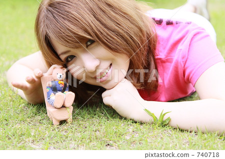 熊的裝飾和女人 740718