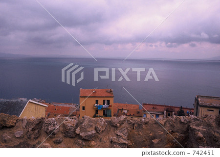 利古里亞海的房子 742451