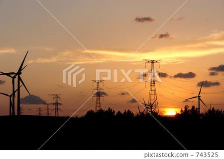 Transmission lines crossing the ranch Transmission lines crossing the ranch 743525
