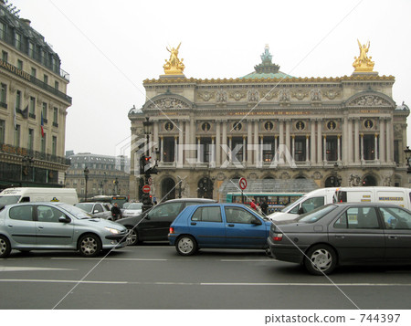 卡尼爾宮和交通堵塞 卡尼爾宮和交通堵塞 744397