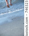water's edge, sea bathing, girl 746323