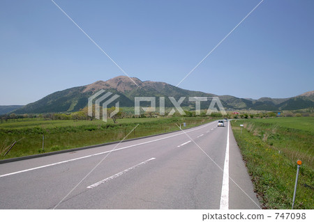 從Huntsushiyama附近的Yamanami Highway瀨戶高板 從Huntsushiyama附近的Yamanami Highway瀨戶高板 747098