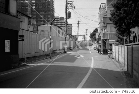 Shinjuku-ku · Nishi-Okubo redevelopment work Showa 55 years 748310