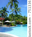 度假村泳池 751336