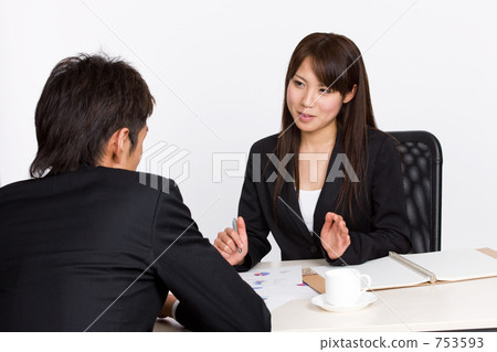 女商人解釋 女商人解釋 753593